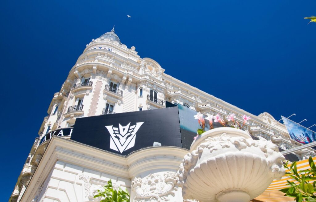 Instantané : monter les marches à Cannes