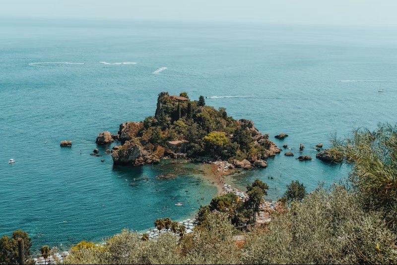 taormina isola bella
